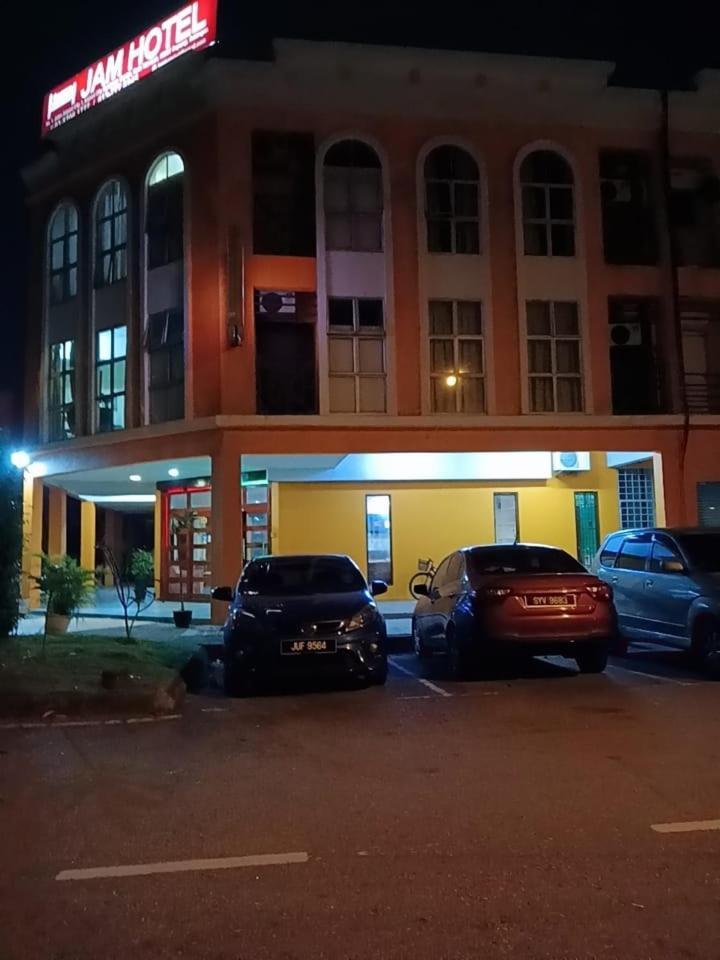 Jam Hotel Kota Warisan Sepang @ Erl Salak Tinggi, Klia 1-2 & F1 Exterior foto